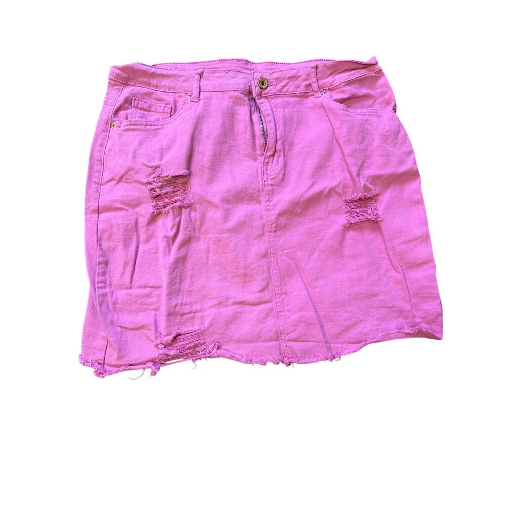Its brand plus size stretchy pink denim skirt size 16